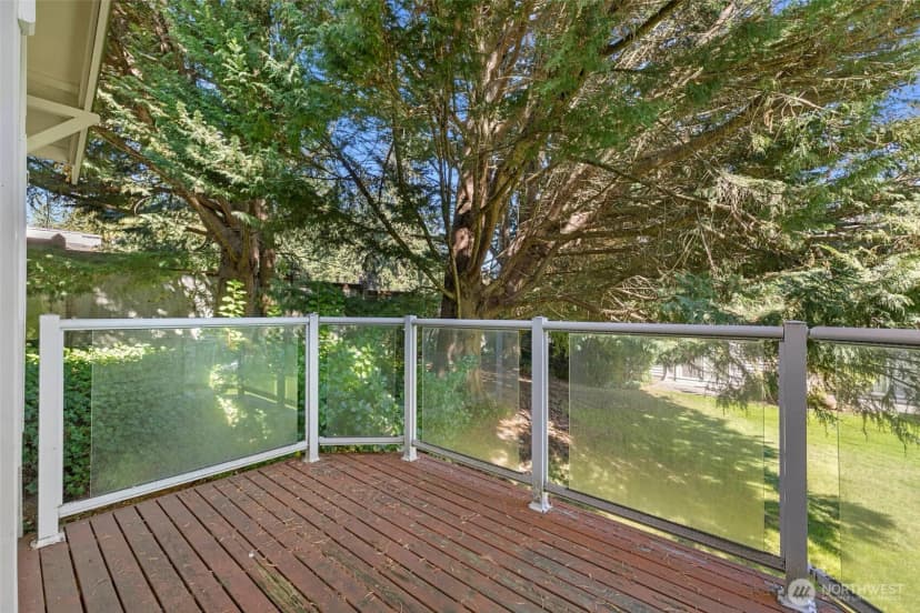 Property photo for 12438 Ne 7th Place, Bellevue photo 30