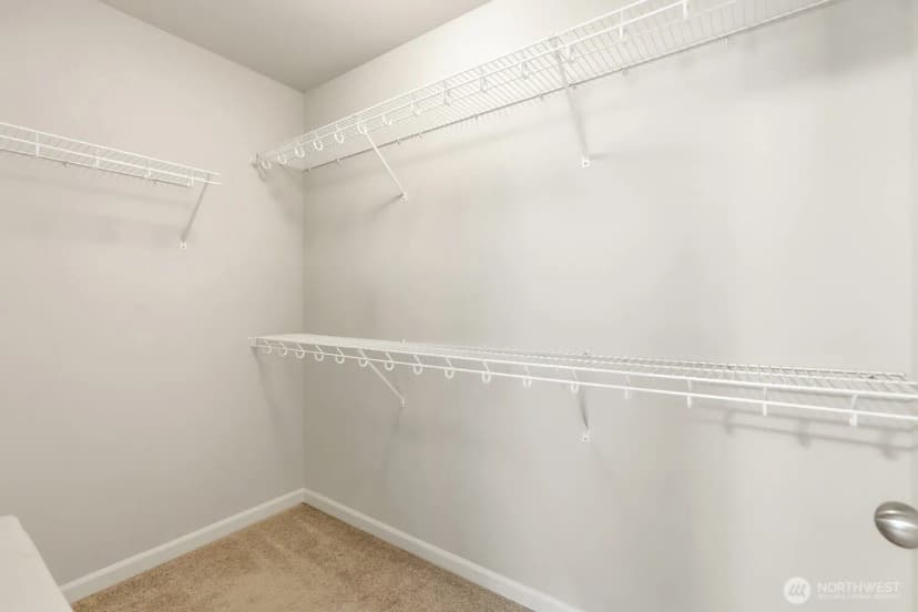 Property photo for 17520 12th Avenue Ne #b, Shoreline photo 14
