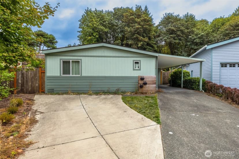 Property photo for 17114 117th Ct Ne, Bothell