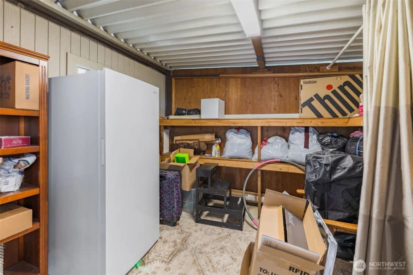 Property photo for 17114 117th Ct Ne, Bothell photo 15