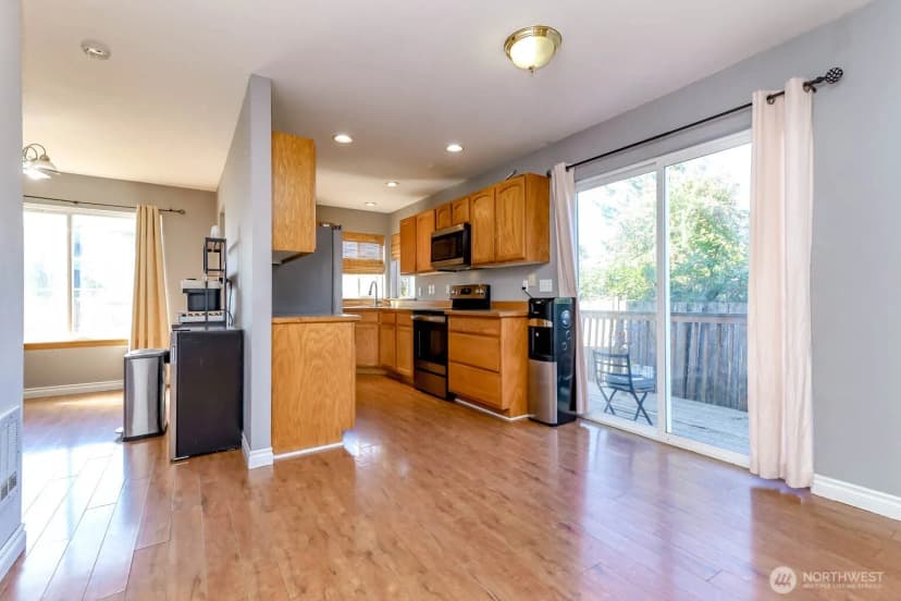 Property photo for 12211 2nd Avenue Ct E, Tacoma photo 16