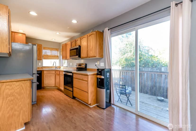 Property photo for 12211 2nd Avenue Ct E, Tacoma photo 15