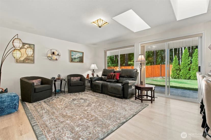 Property photo for 1903 Ne Laurie Vei Loop, Poulsbo photo 4
