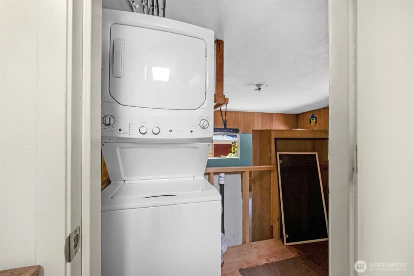 Property photo for 12521 2nd Avenue Ne, Seattle photo 29
