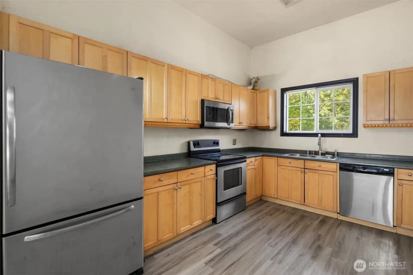 Property photo for 18333 Burn Road, Arlington photo 18