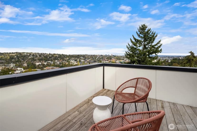 Property photo for 530 W Barrett Street, Seattle photo 19