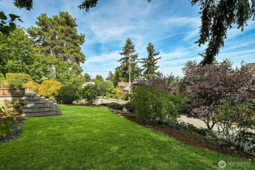 Property photo for 4201 51st Avenue S, Seattle photo 26