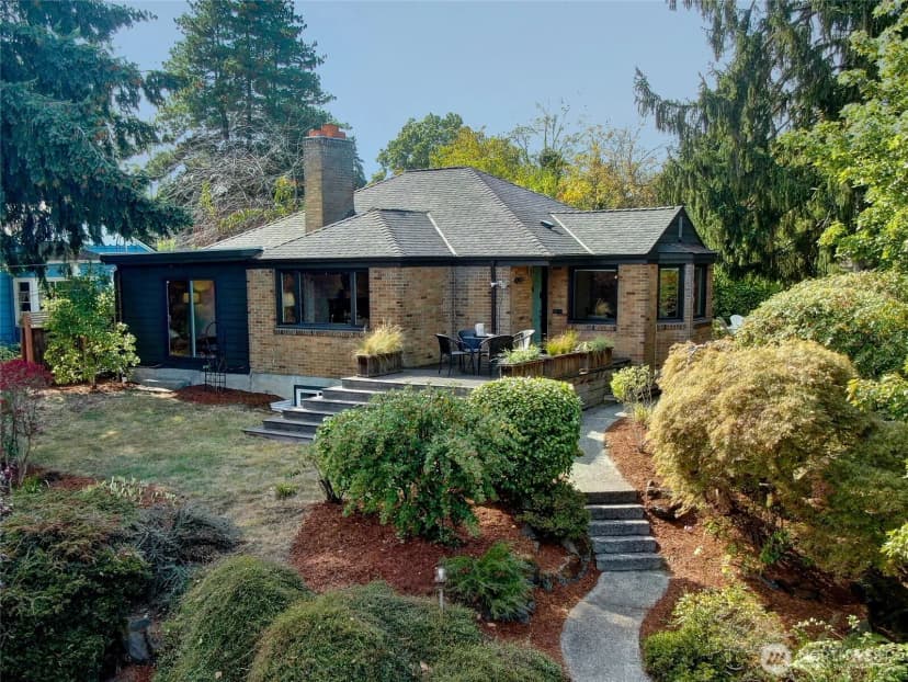 Property photo for 4201 51st Avenue S, Seattle
