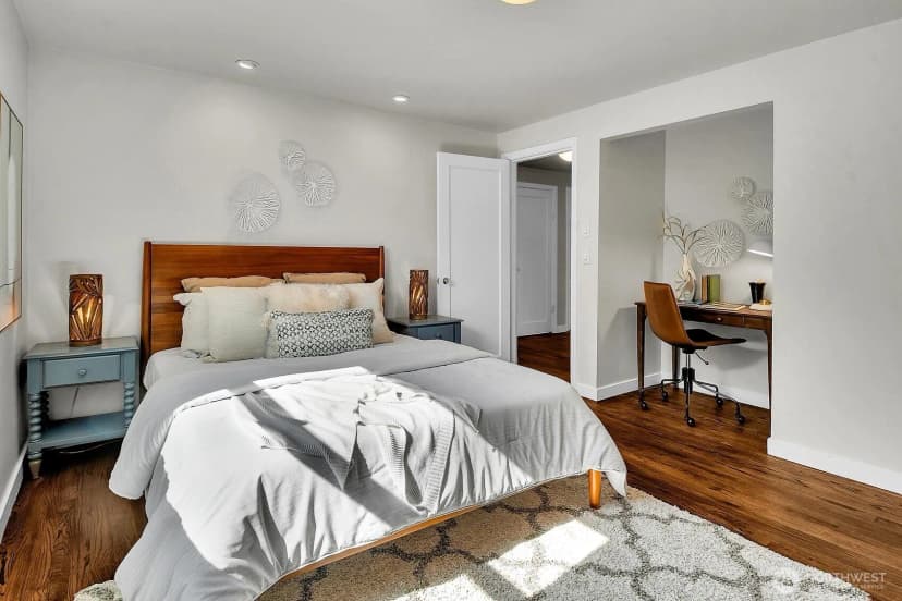 Property photo for 4201 51st Avenue S, Seattle photo 16