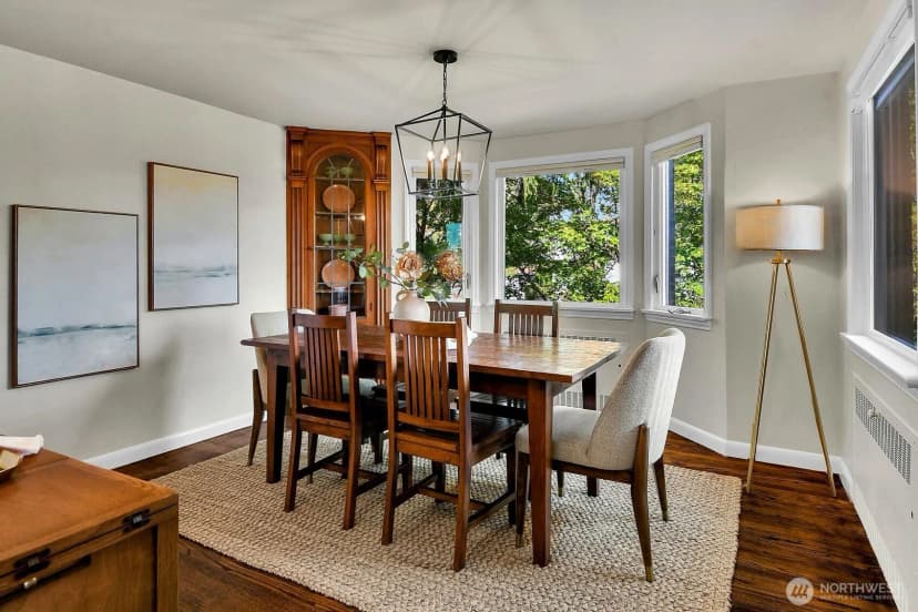 Property photo for 4201 51st Avenue S, Seattle photo 9