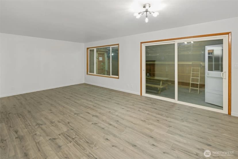 Property photo for 2716 5th Street, Everett photo 15