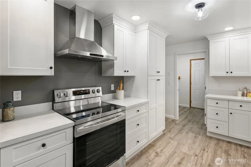 Property photo for 2716 5th Street, Everett photo 6