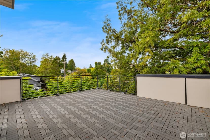 Property photo for 6540 B Latona Avenue Ne, Seattle photo 27
