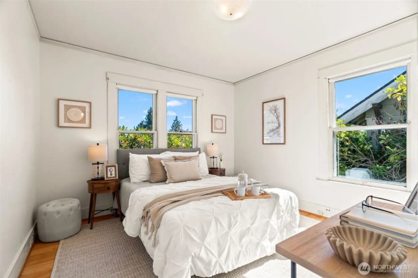 Property photo for 5021 36th Avenue Sw, Seattle photo 11
