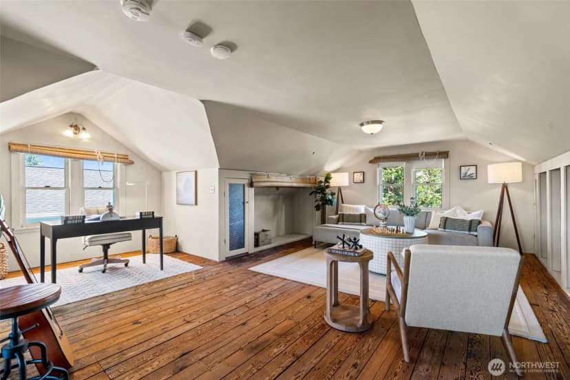 Property photo for 5021 36th Avenue Sw, Seattle photo 14