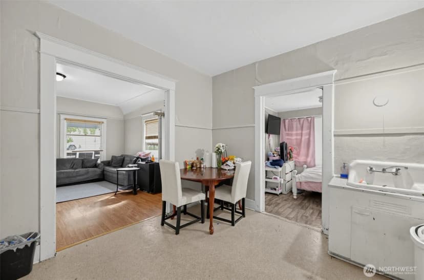Property photo for 1503 Davis Avenue S, Renton photo 14