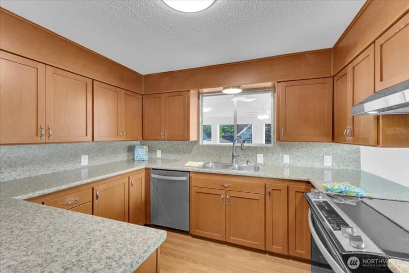 Property photo for 217 N French Avenue, Arlington photo 7