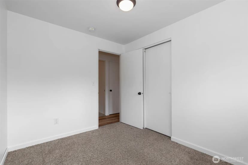 Property photo for 16458 Ne 17th Place, Bellevue photo 21