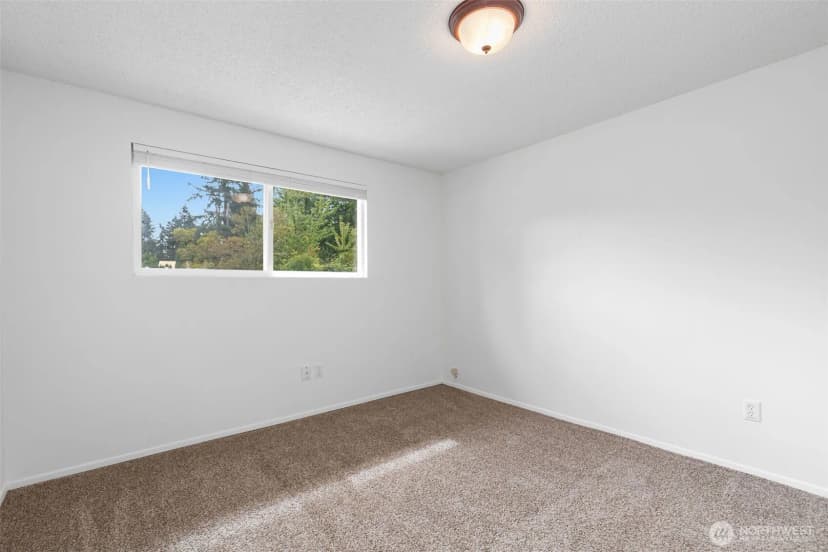 Property photo for 16458 Ne 17th Place, Bellevue photo 23