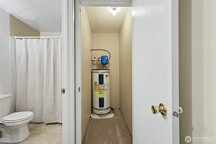 Property photo for 17431 Ambaum Blvd S ##d15, Burien photo 20