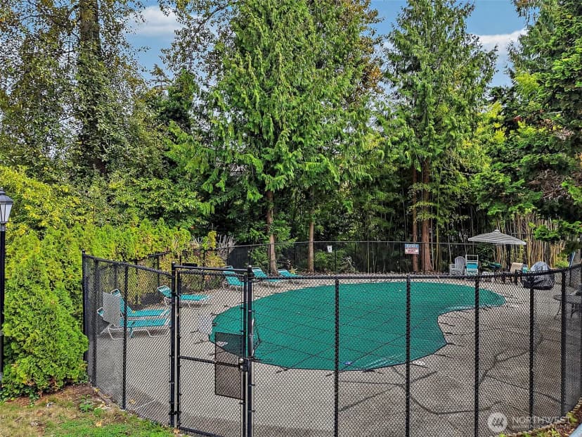 Property photo for 17431 Ambaum Blvd S ##d15, Burien photo 32