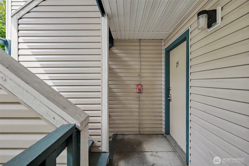 Property photo for 17431 Ambaum Blvd S ##d15, Burien photo 3