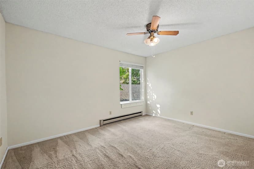 Property photo for 17431 Ambaum Blvd S ##d15, Burien photo 4