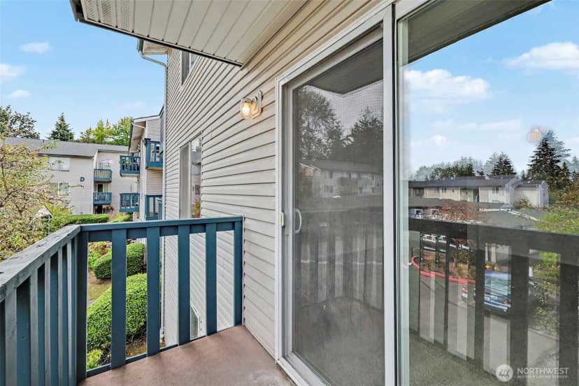 Property photo for 17431 Ambaum Blvd S ##d15, Burien photo 19