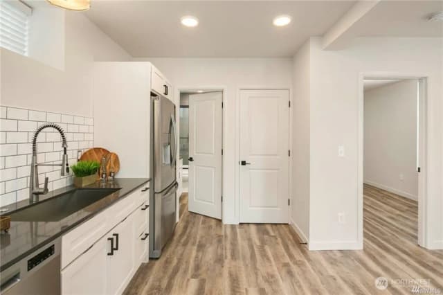 Property photo for 1529 Sturgus Avenue S #b, Seattle photo 5