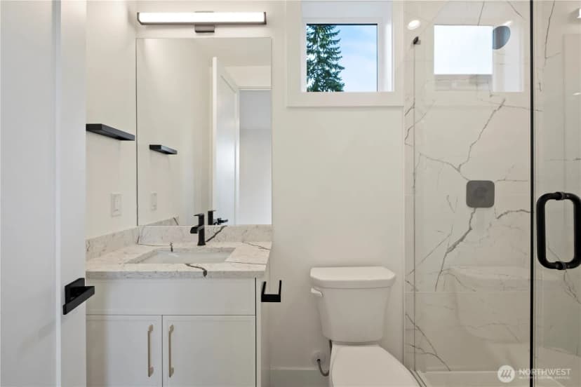 Property photo for 12327 80th Ave Ne, Kirkland photo 16