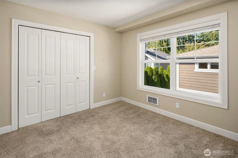Property photo for 605 11th Avenue, Kirkland photo 36