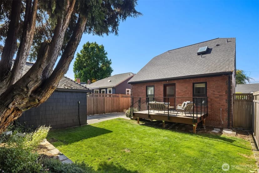 Property photo for 3606 42nd Avenue Sw, Seattle photo 33