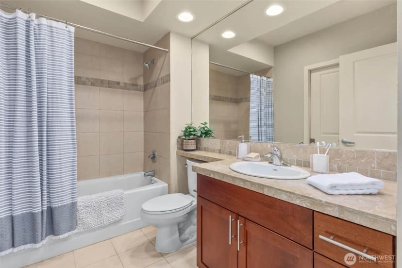 Property photo for 5440 Leary Avenue Nw #331, Seattle photo 13