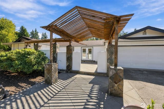 Property photo for 9422 144th Street E, Puyallup photo 3