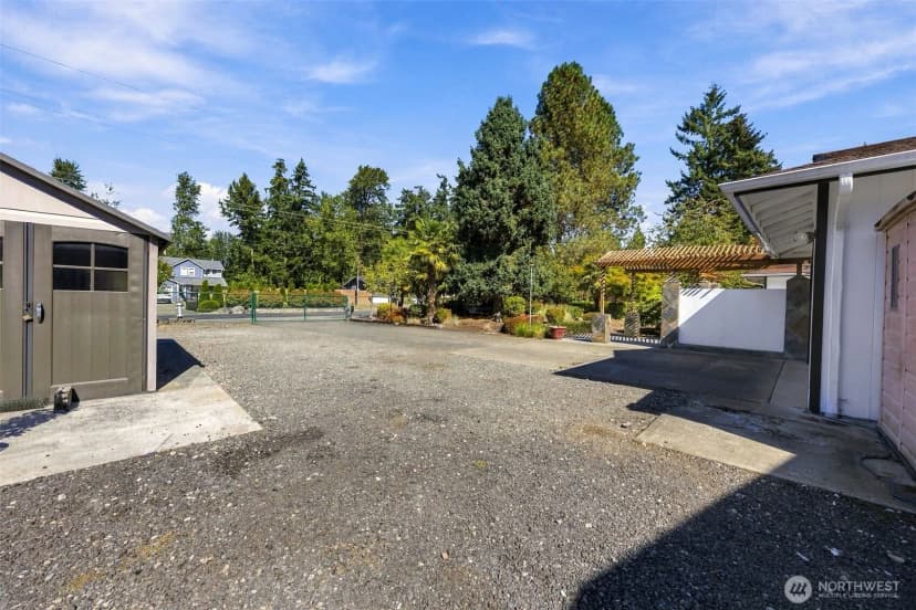 Property photo for 9422 144th Street E, Puyallup photo 28