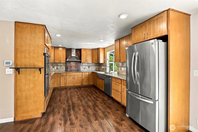 Property photo for 9422 144th Street E, Puyallup photo 10