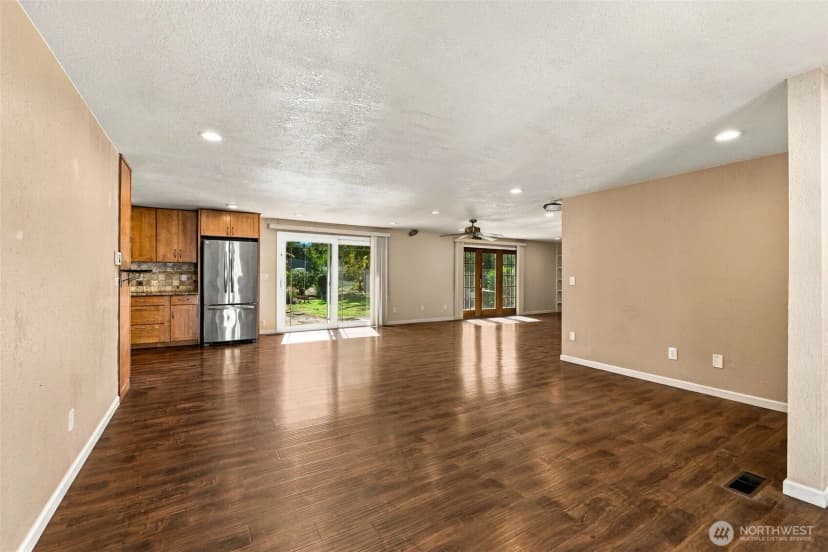 Property photo for 9422 144th Street E, Puyallup photo 6