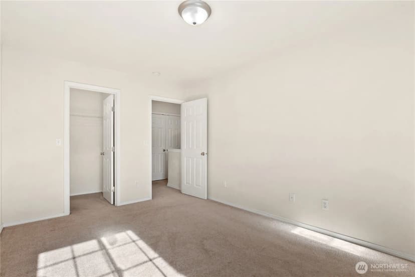 Property photo for 5205 Solberg Drive Sw #a, Lakewood photo 18
