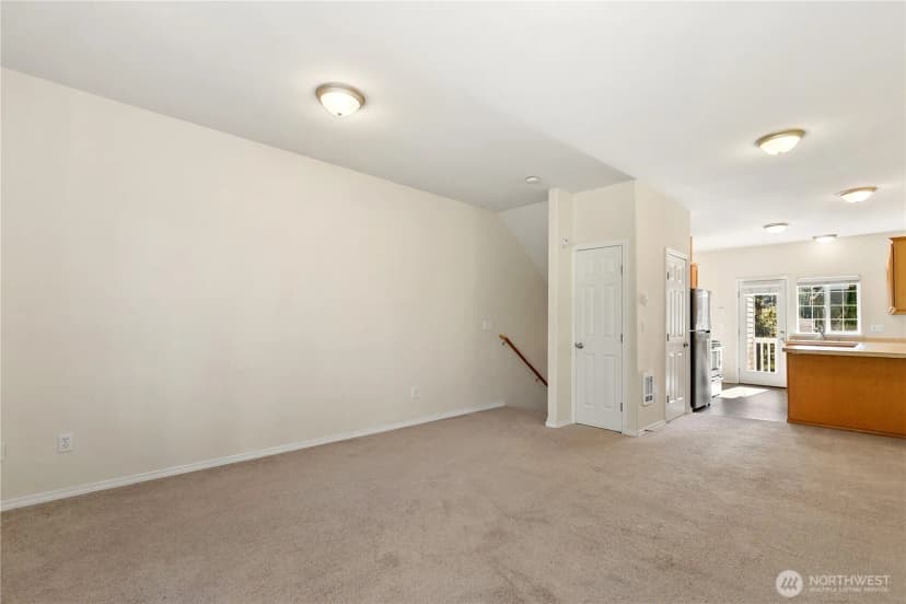 Property photo for 5205 Solberg Drive Sw #a, Lakewood photo 9