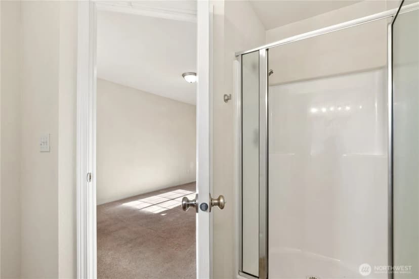 Property photo for 5205 Solberg Drive Sw #a, Lakewood photo 20