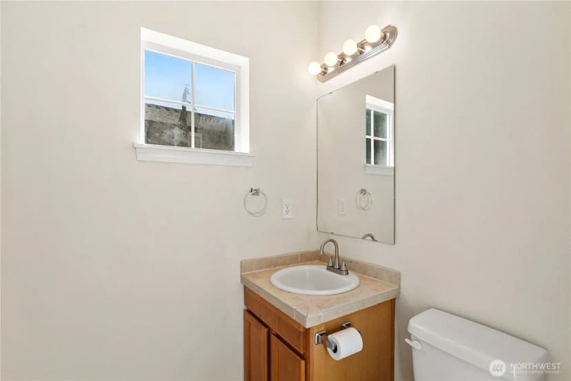 Property photo for 5205 Solberg Drive Sw #a, Lakewood photo 15