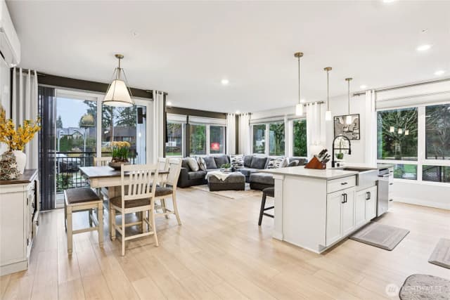 Property photo for 14598 Westminster Way N #102, Shoreline photo 5