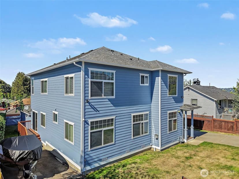 Property photo for 10821 Crestwood Drive S, Seattle photo 31