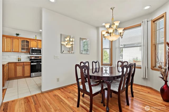Property photo for 10821 Crestwood Drive S, Seattle photo 4
