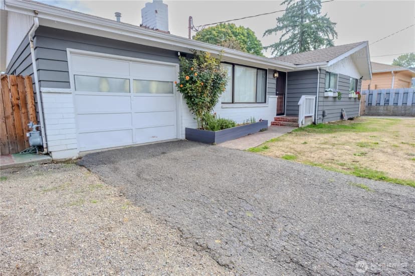 Property photo for 17900 51st Avenue S, Sea Tac photo 23