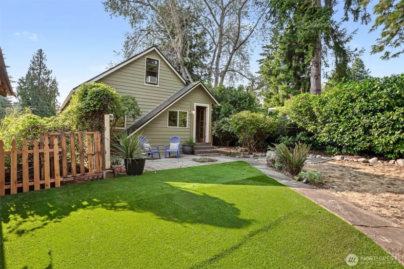 Property photo for 19127 80th Avenue W, Edmonds photo 22