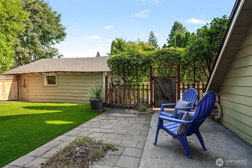 Property photo for 19127 80th Avenue W, Edmonds photo 20