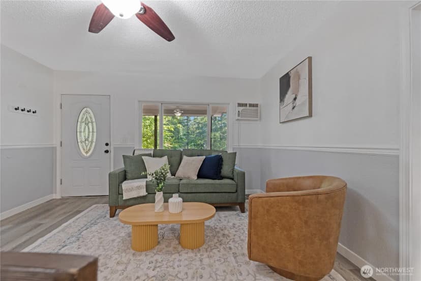 Property photo for 19827 Renton-maple Valley Road, Maple Valley photo 10