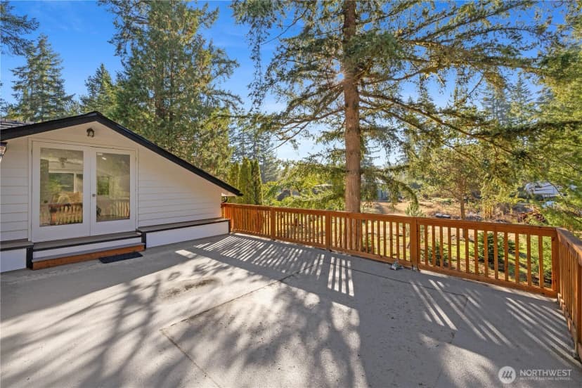 Property photo for 19827 Renton-maple Valley Road, Maple Valley photo 35
