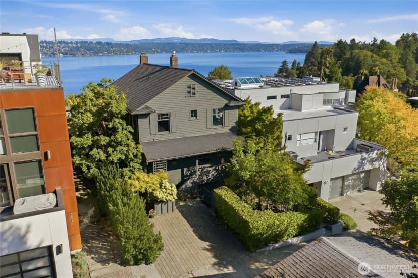 Property photo for 2039 34th Avenue S, Seattle photo 34